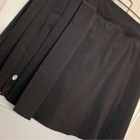 Lululemon Athletica Side-Pleat High-Rise Tennis Skirt Skort Black Retail $88.00 - Picture 14 of 14